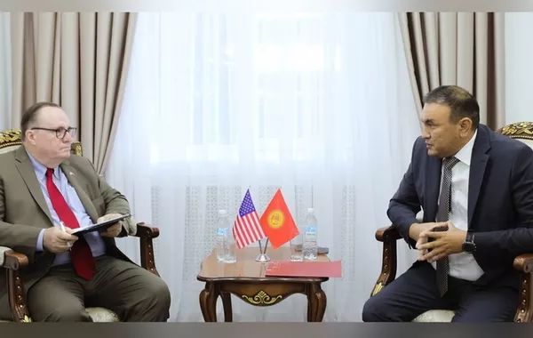 Kyrgyzstan, US Officials Meet to Tackle Visa, Consular Challenges