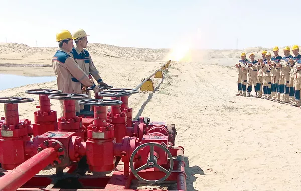 China Signs Billions Worth of Contracts with Turkmenistan, But No Financing