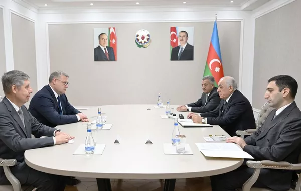 Azerbaijan PM Holds Talks with Astrakhan Governor on Cooperation