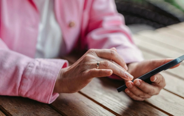 Unemployed Kazakhstanis to Receive SMS with Job Offers