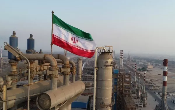 Iran Hits New Oil Export High Despite Sanctions, War
