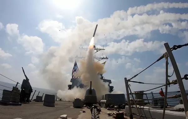 U.S. Strikes Iranian School with Advanced PrSM Missile, NY Times Analysis Reveals - VIDEO