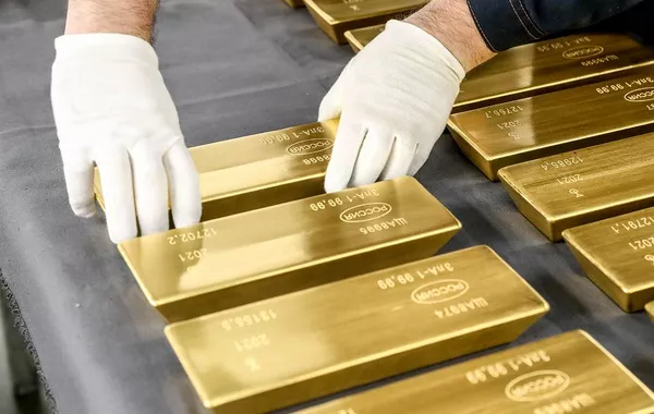 Russia’s Gold Output Forecast Raises Questions
