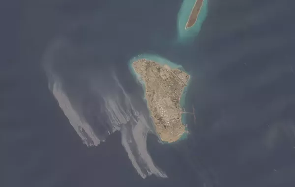 Oil Spill Near Iran’s Kharg Island Sparks Questions About Source