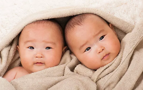 Uzbekistan’s Samarkand Leads Baby Boom as Twin Births Rise Nationwide