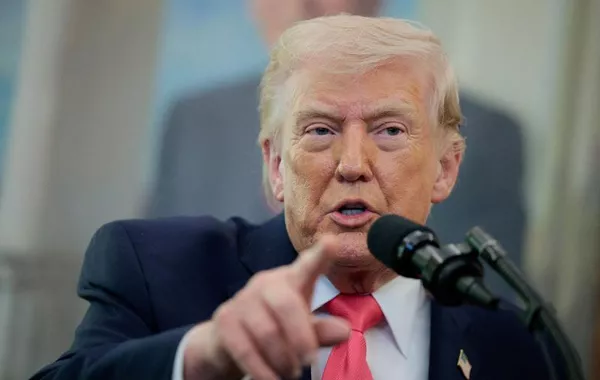 Trump Weighs 'Massive' US Strikes on Iran: Report