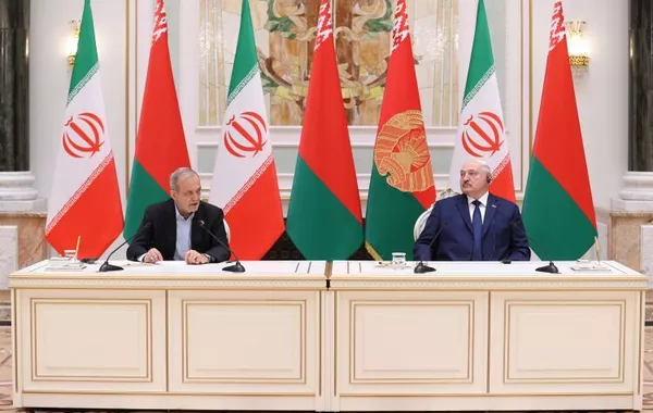 Iran, Belarus Ink Numerous Cooperation Documents