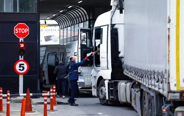 Georgia Investigates Border Delays Impacting Azerbaijani Freight Trucks