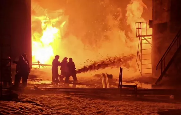 Drone Strikes Trigger Fires at Oil Depots in Russia's Tver and Stavropol