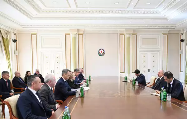 Azerbaijan, Russia Discuss Cooperation in Political, Economic, Humanitarian Areas