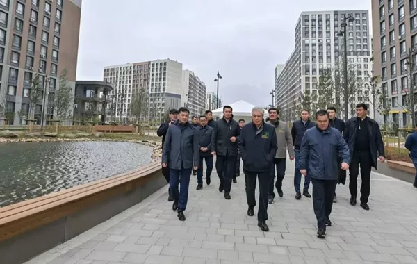 Kazakh Leader Visits Astana’s New Greenline Boulevard to Review Urban Renewal Efforts
