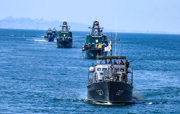 Azerbaijan Navy Holds Live-Fire Tactical Drill - VIDEO