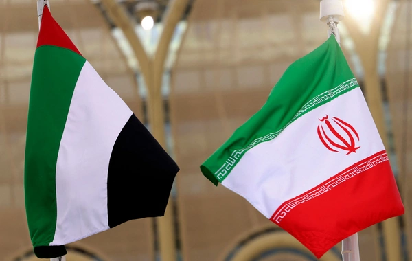 Iran, UAE Discuss Regional Developments