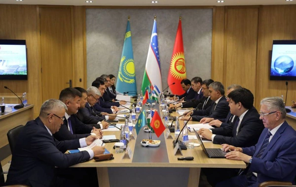 Uzbekistan, Kazakhstan, and Kyrgyzstan Ministers Hold Trilateral Meeting