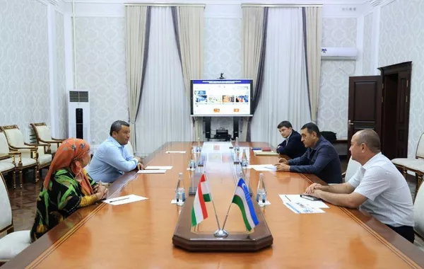 Uzbekistan, Tajikistan Team Up on $10 Million Cable Plant in Fergana