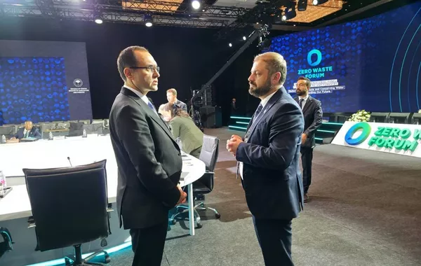 Papoyan Confirms Meeting with Azerbaijani Minister in Istanbul