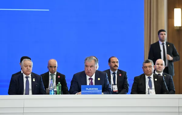Tajikistan Calls for Removal of Trade, Transport Barriers at ECO Summit in Azerbaijan