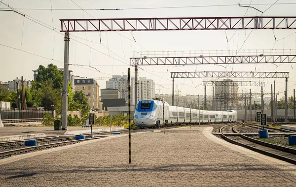 Uzbekistan to Launch Tashkent–Samarkand High-Speed Rail