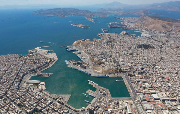 Kazakhstan Delegation Visits Port of Piraeus