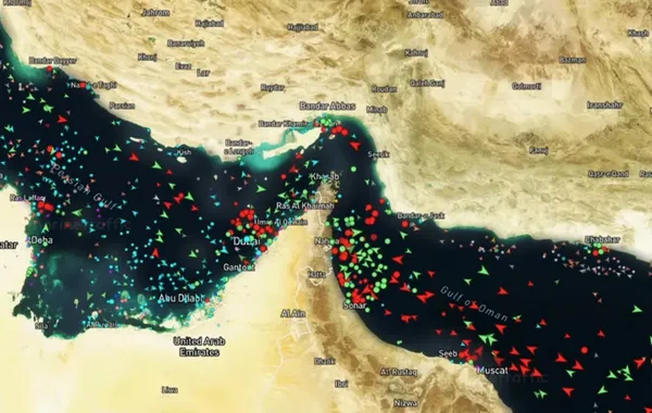 Iran Claims Three Tankers Hit Naval Mines, US Disputes Reports