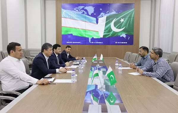 Uzbekistan, Pakistan Weave Strategic Ties in Textile Sector