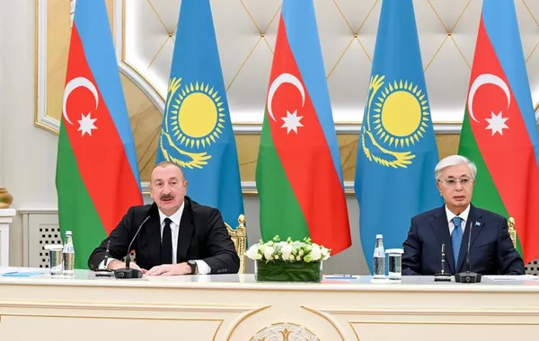 Kazakh Singer’s Rendition of Azerbaijani Song Highlights Reception Honoring President Aliyev in Astana