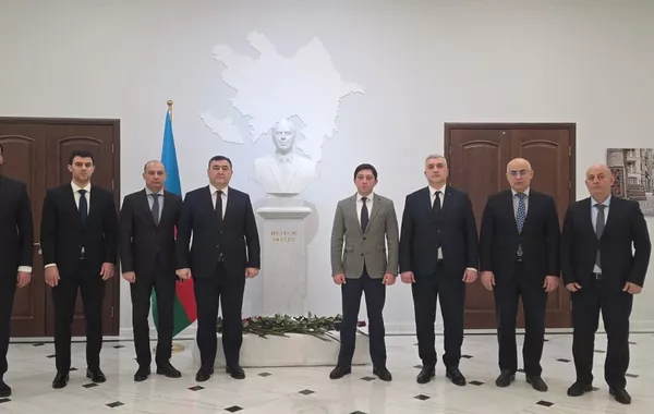 Kazakhstan Honors Memory of Azerbaijani National Leader
