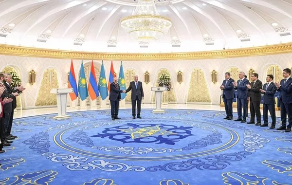 Kazakh President Awards Armenian PM with Prestigious Altyn Qyran Order