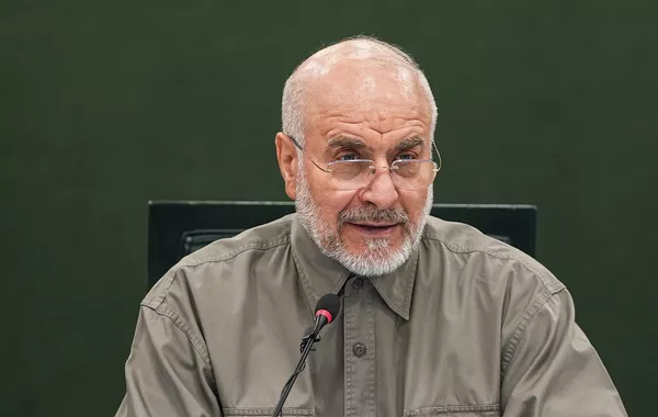 Iran Rules Out Endless War and Fruitless Negotiations