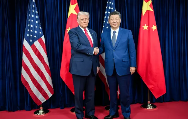 China Not Supplying Weapons to Iran, Xi Tells Trump