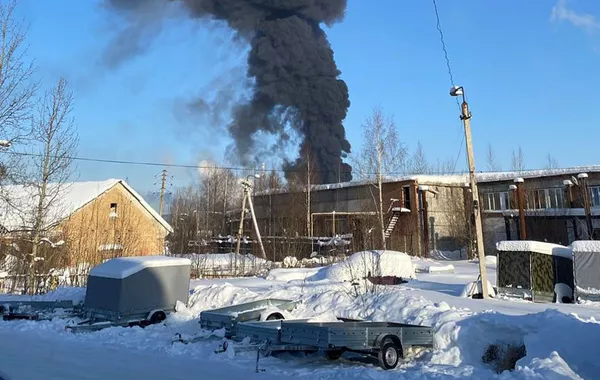 Ukraine Confirms Strike on Lukoil Refinery in Russia