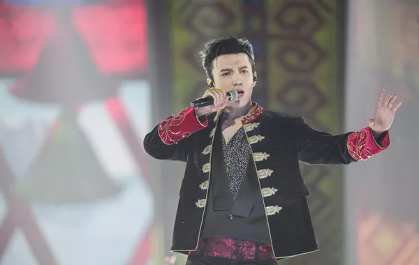 Dimash Qudaibergen Honored with People's Artist of Kyrgyzstan Title