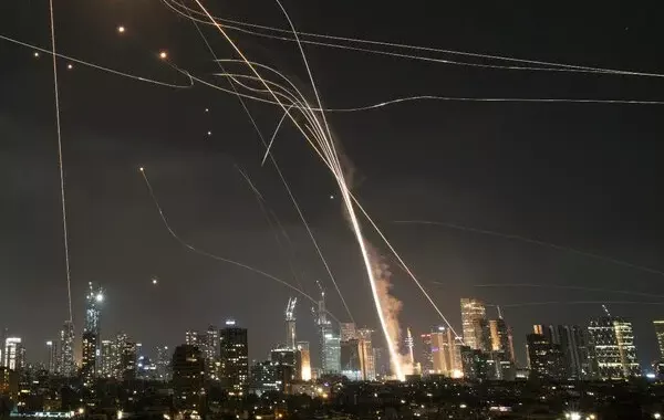 Israel-Iran Conflict Enters Seventh Day Amid Ongoing Cross-Border Strikes