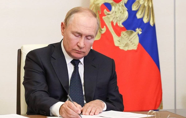 Putin Extends Russia’s Defense Plan Through 2027