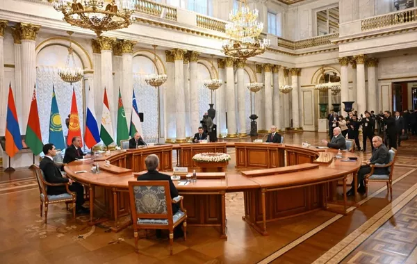 Kazakh President Joins Informal CIS Summit in Russia