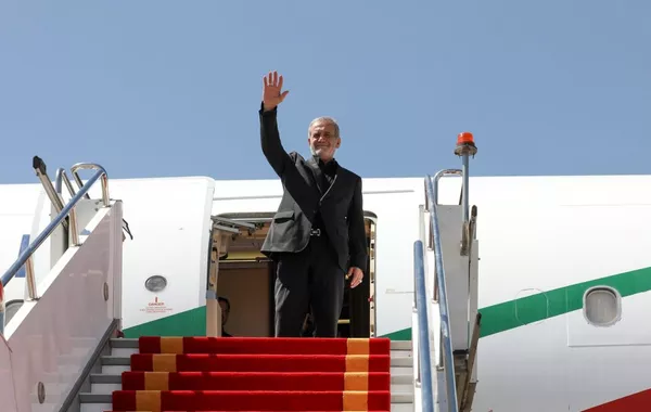 Iranian President to Make Official Visit to Pakistan