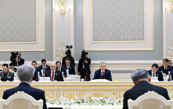 Uzbekistan, Kazakhstan Set $10 Billion Trade Goal