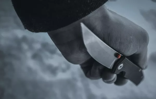 Man Chases People With Knife in Kazakhstan - VIDEO