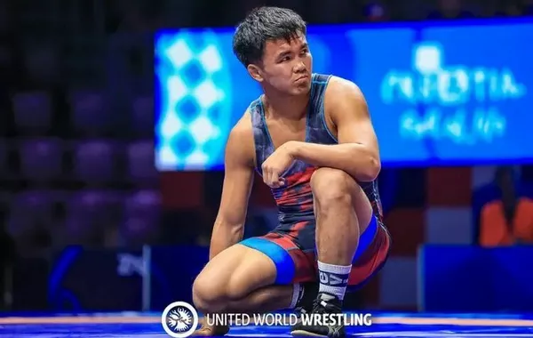 Kyrgyz Wrestler Secures Bronze at World Wrestling Championships in Croatia