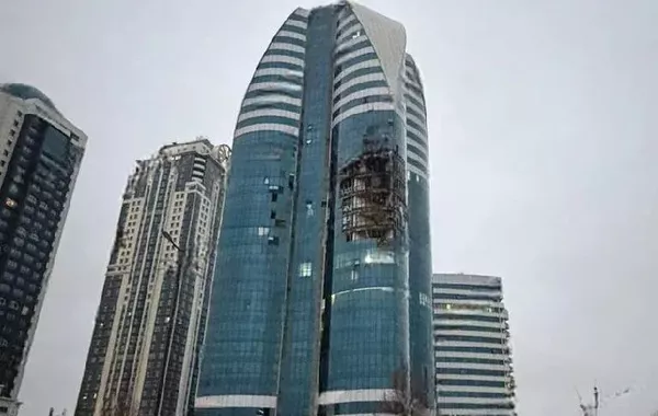 Aircraft Collides With Skyscraper in Russia's Grozny