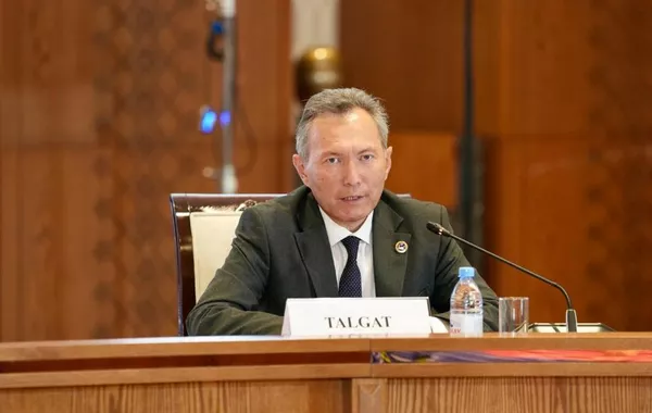 Kazakhstan Targets $19B Boost to Double Oil Refining by 2040