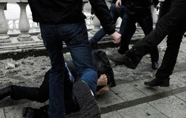 One Dead After Mass Brawl Between Relatives in Armenia's Yerevan