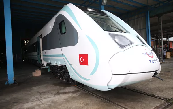 Türkiye Partners with Japan to Modernize High-Speed Rail Monitoring Technology