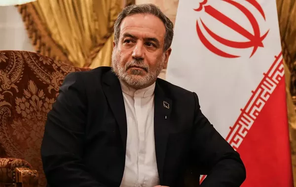 Araghchi: Blockade of Iranian Ports Breaches Ceasefire, Calls it 'Act of War'