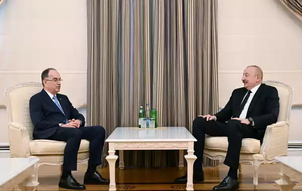 President Ilham Aliyev Holds Meeting with President of Albania