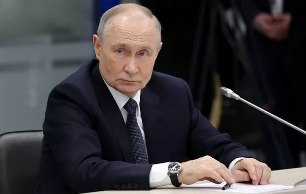 Putin Says Armenia’s EU Bid Means De Facto Exit from EAEU