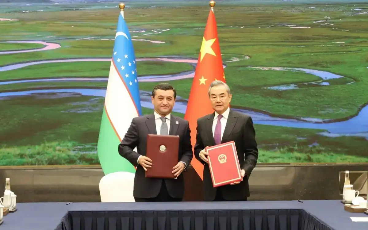 Uzbekistan, China Sign Agreement on Mutual Visa Exemption