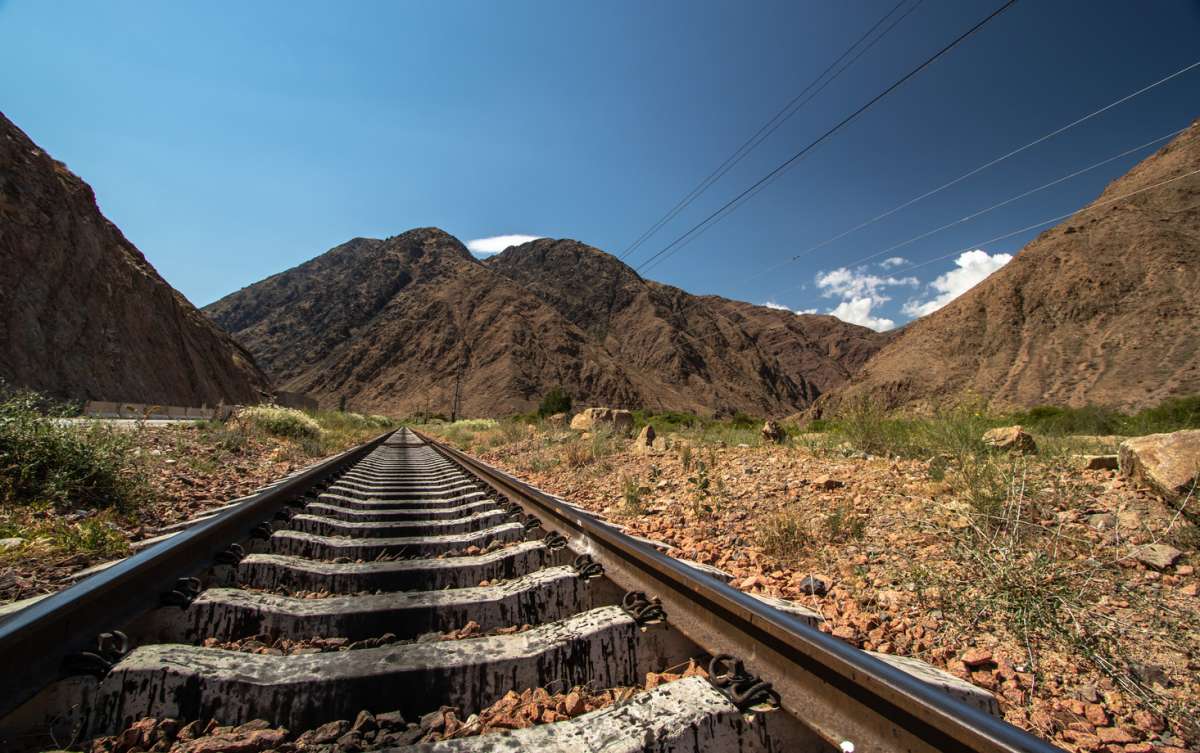 Ambitious China-Kyrgyzstan-Uzbekistan Railway Project Faces Major Funding Challenges