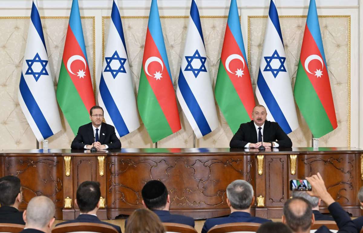 Azerbaijani and Israeli Presidents Meet in Baku