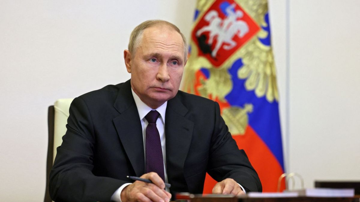 Russia’s Putin Confirms Hypersonic Ballistic Missile Strike on Ukraine in Warning to West